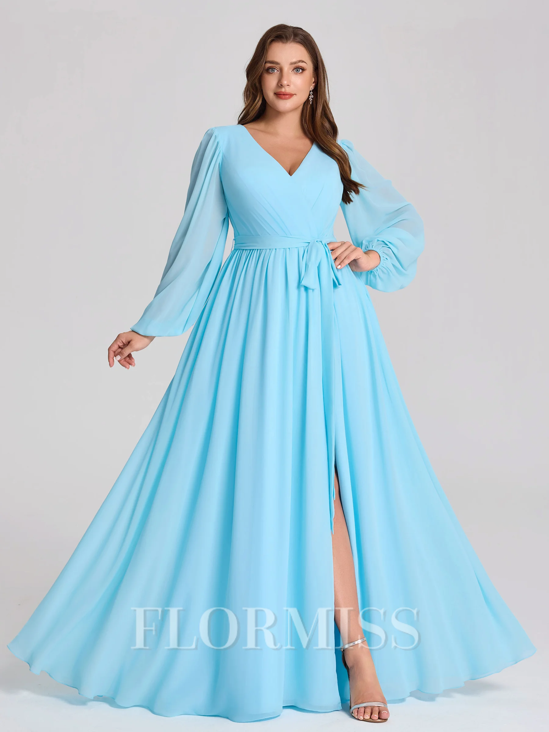 A-line kjole V-hals Lange ermer Sash/Bånd/Belte Gulvlengde Chiffong Plus Size Brudepikekjoler