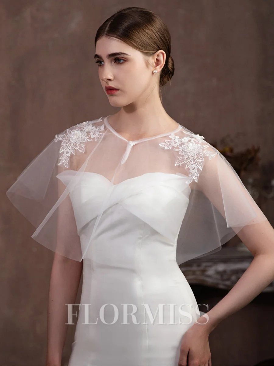 Sjarmerende tyll med liv bryllupssjal