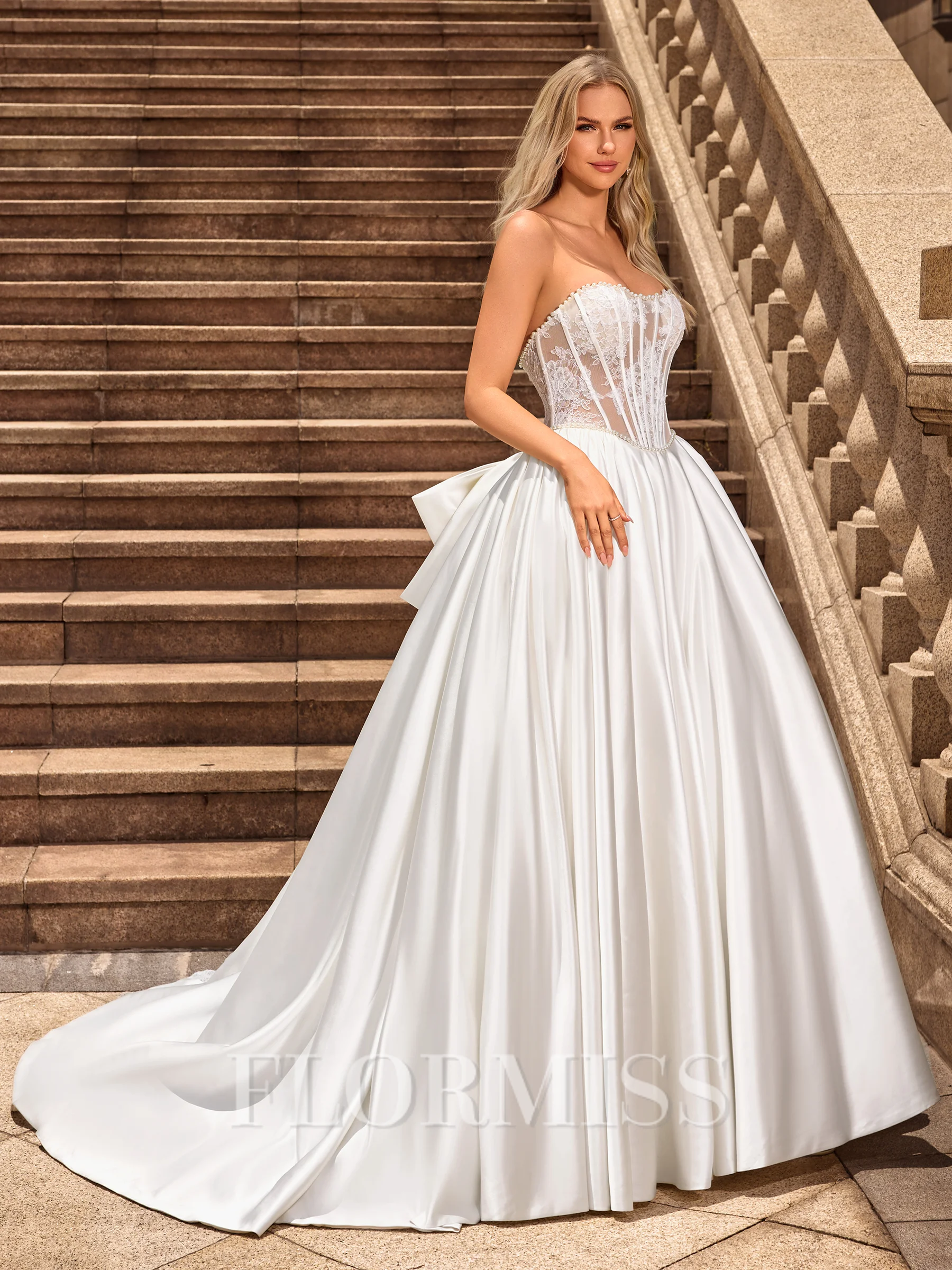 Ballkjole/Prinsesse Satin Sweetheart Ermeløs Bane-tog Brudekjoler