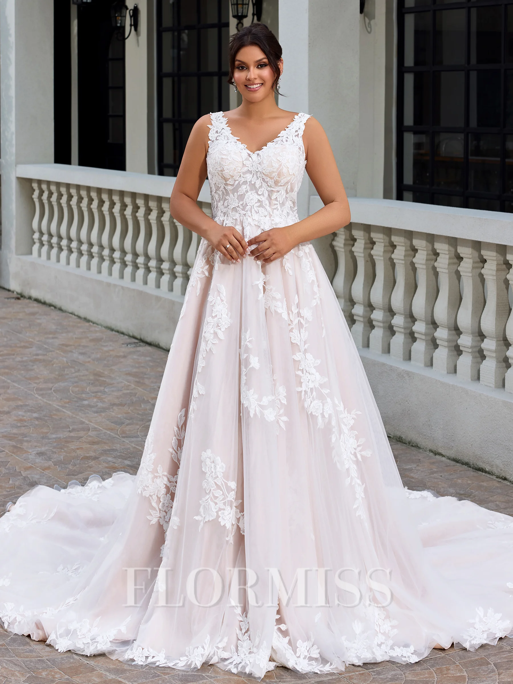 A-line kjole V-hals Applikasjoner Blonder Katedral Slep Tyll Plus Size Brudekjoler