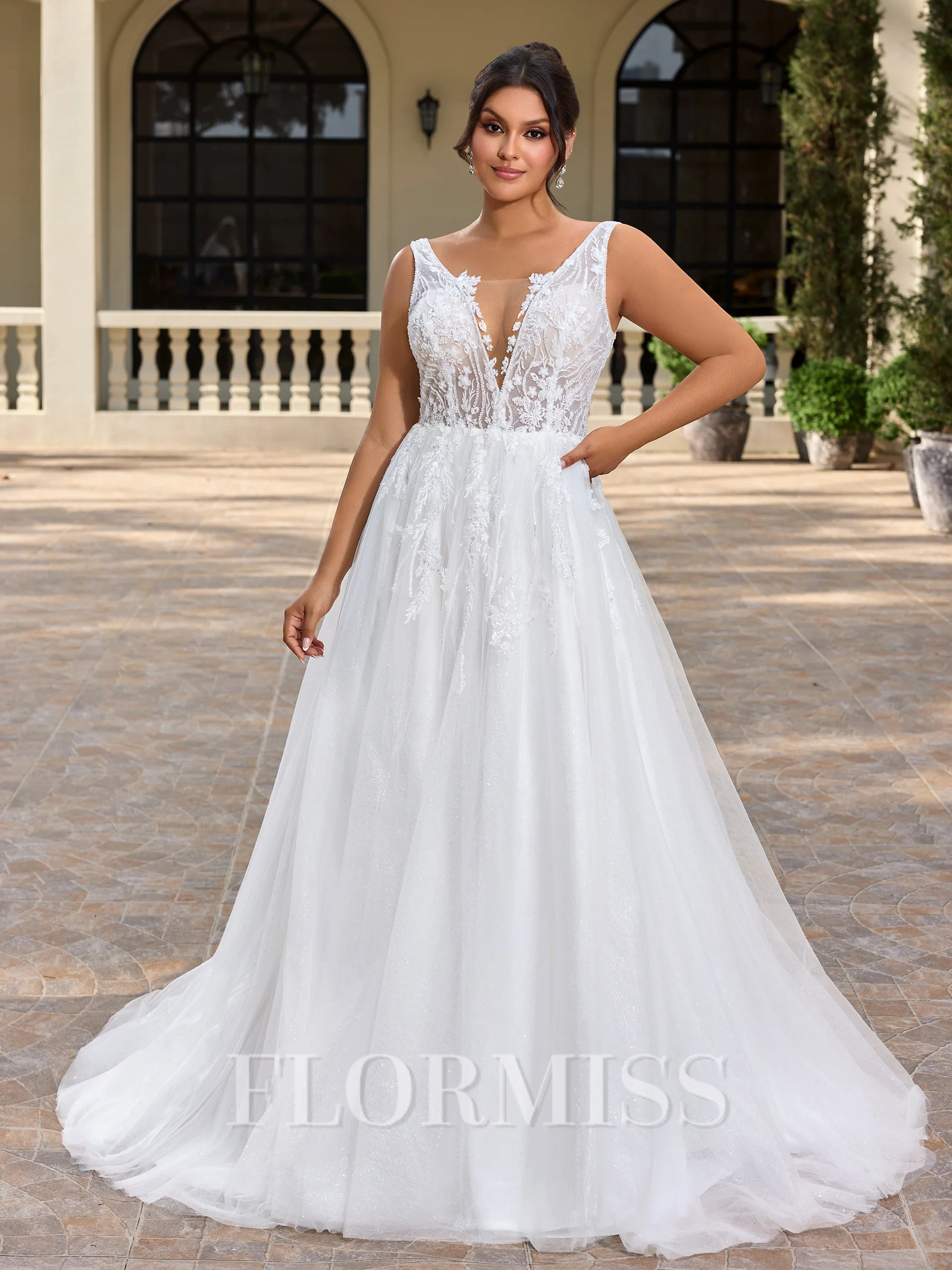 A-line kjole V-hals Lange ermer Applikasjoner Blonder Bane-tog Tyll Plus Size Brudekjoler