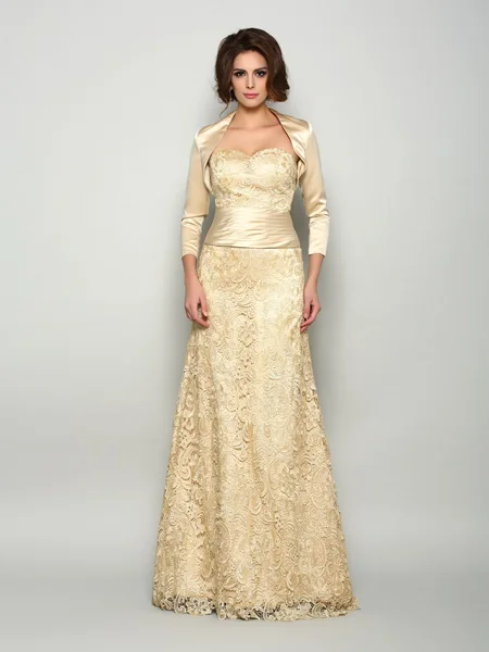 3/4 ermer satin spesielle...