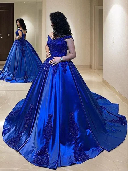 Ballkjole/Prinsesse...