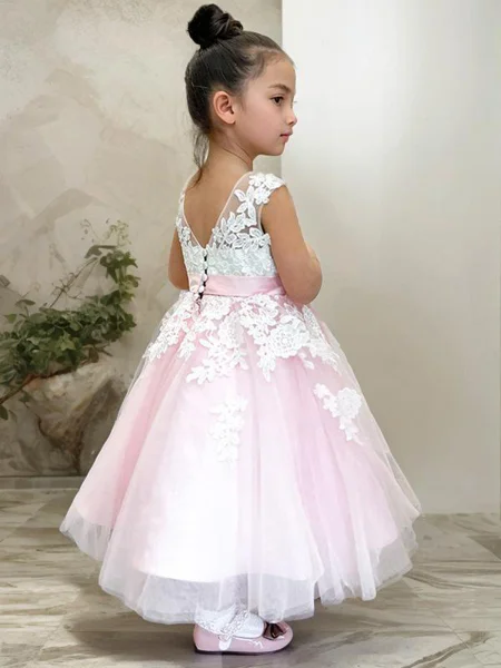 Ballkjole/Prinsesse Scoop...