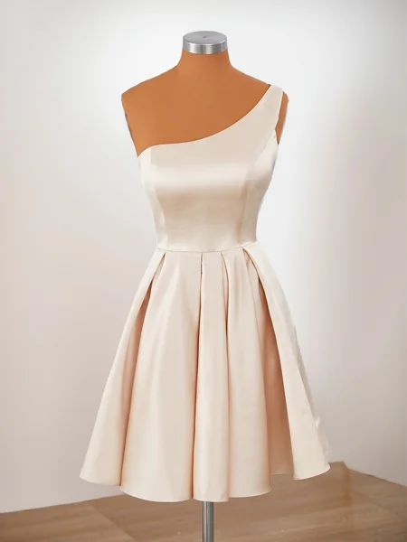 A-line kjole Satin En...