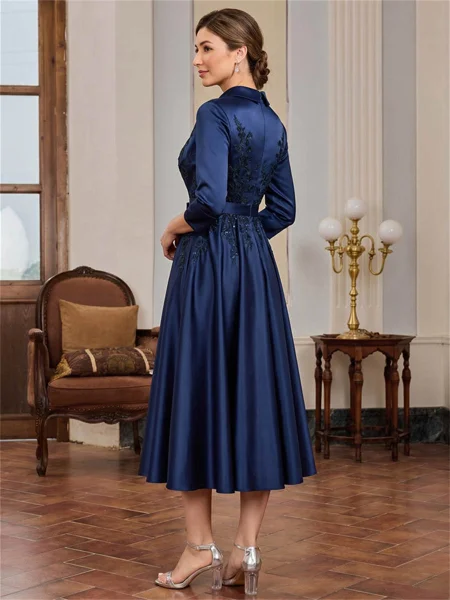 Elegant A-line kjole V-hals...