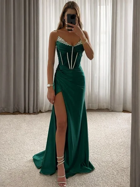 Sheath Sweetheart Rhinen...
