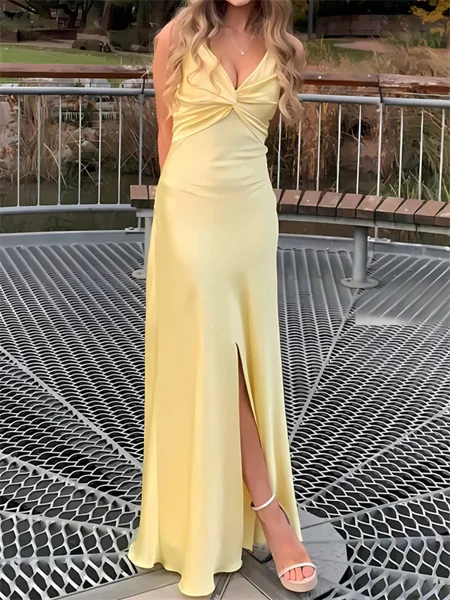 Sheath V-hals Plissert...