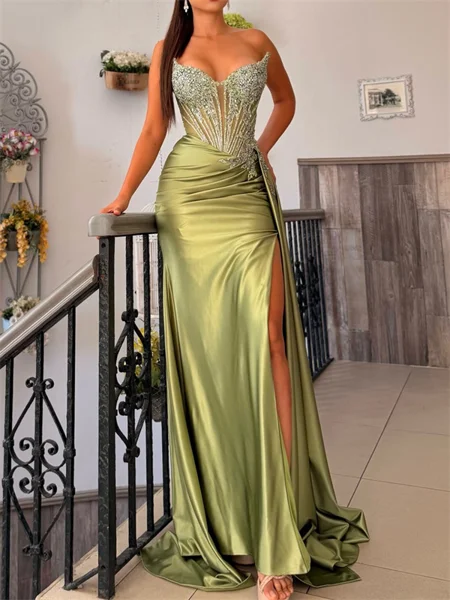 Sheath Sweetheart...