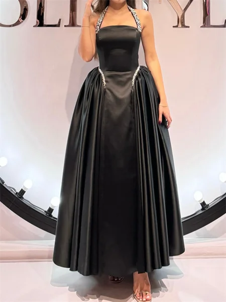 A-line kjole Halterneck...