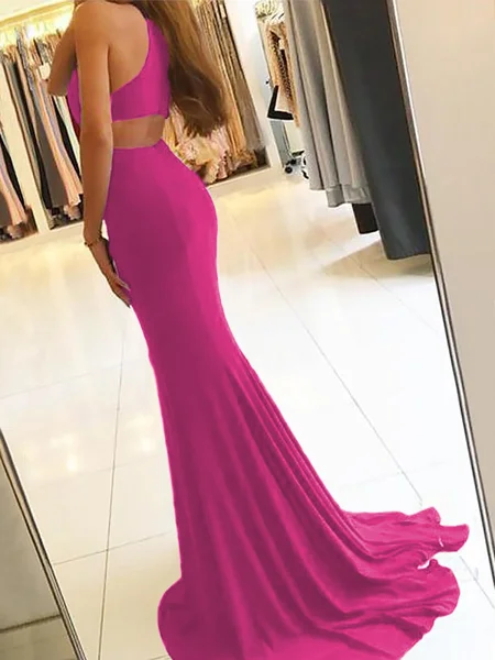 Sheath Halterneck...
