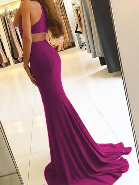 Sheath Halterneck...