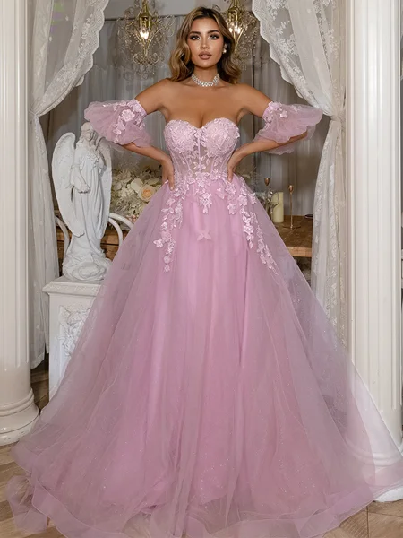 A-Line Sweetheart Volanger...