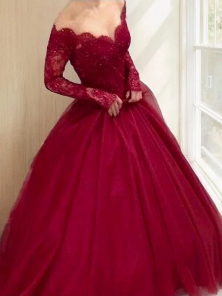 Ballkjole/Prinsesse V-hals...