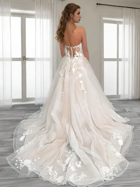 A-line Sweetheart Appliques...