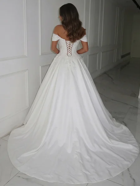 Ballkjole/Prinsesse Bare...