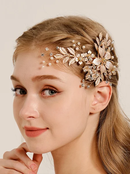 Elegant Perler med Rhinen...
