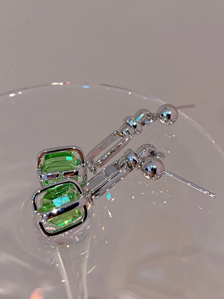 Elegant legering med dusker...