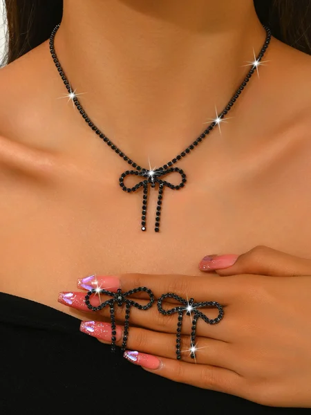 Pent kobber med rhinestone...