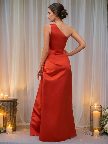 A-line kjole Satin Ruched...