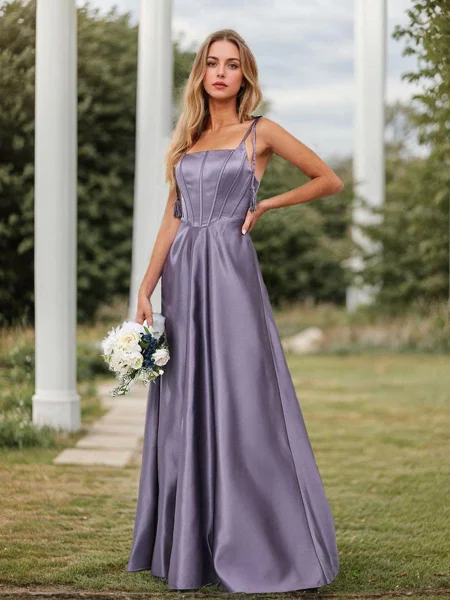 A-line kjole Satin...