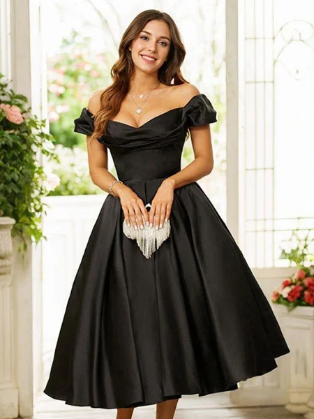 A-line kjole Satin Ruched...