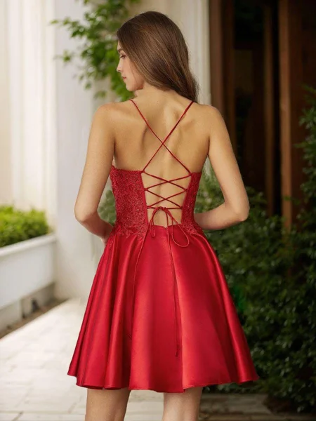 A-line kjole Satin...