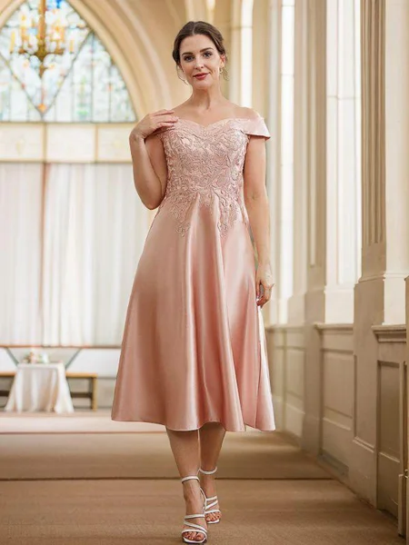 A-line kjole Satin...