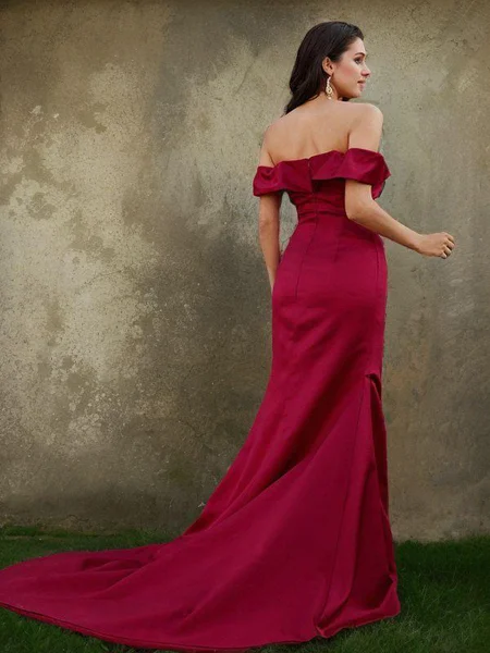 Sheath Satin Ruched Bare...