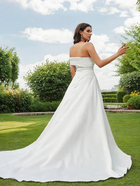 A-line kjole Satin Ruched...