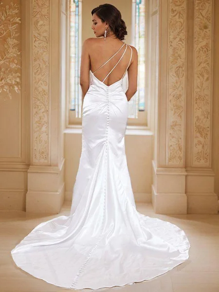 Sheath Satin Ruched En...