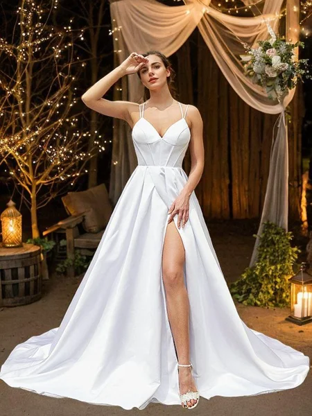 A-line kjole Satin Volanger...