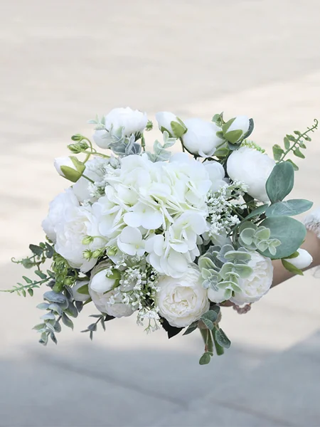 Fri Form Fascinerende Silke Blomst Brudebuketter