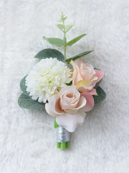 Elegant friform silkeblomst...