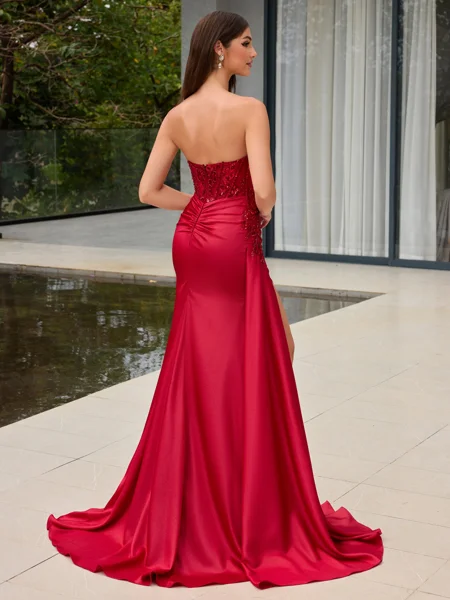 Sheath Sweetheart...
