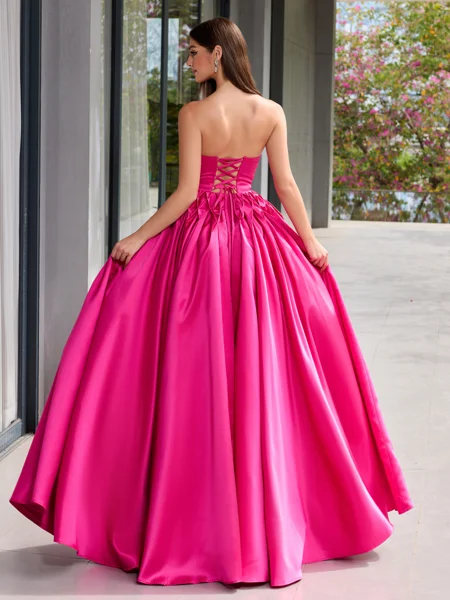Ballkjole/Prinsesse Rett...