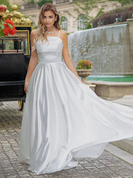 A-line kjole kjole Satin...