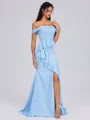 Sheath Bare Skuldre Volanger Gulvlengde Charmeuse Brudepikekjoler