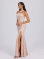 Sheath Halterneck Plissert Gulvlengde Charmeuse Brudepikekjoler