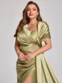 Sheath Bare Skuldre Plissert Bane-tog Silkeeaktig Sateng Korsett Plus Size Brudepikekjoler