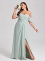 A-line kjole Kald Skulder Plissert Gulvlengde Chiffong Plus Size Brudepikekjoler
