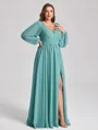 A-line kjole V-hals Lange ermer Plissert Gulvlengde Chiffong Plus Size Brudepikekjoler