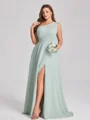 A-line kjole En skuldret Plissert Gulvlengde Chiffong Plus Size Brudepikekjoler