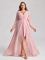 A-line kjole V-hals Lange ermer Plissert Asymmetrisk Chiffong Plus Size Brudepikekjoler