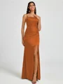 Sheath Spaghetti Plissert Gulvlengde Silkeeaktig Sateng Korsett Brudepikekjoler
