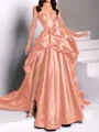 A-line kjole Sweetheart Plissert Kapell Slep Satin Kjole