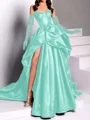 A-line kjole Sweetheart Plissert Kapell Slep Satin Kjole