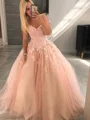 Ballkjole/Prinsesse Sweetheart Gulvlengde Tyll Ballkjole Med Applikasjoner Blonder