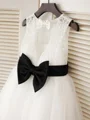 A-line kjole Scoop Te-Lengde Tyll Blomsterjente Kjolees Med Belte/Sash