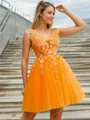 Ballkjole/Prinsesse V-hals Applikasjoner Blonder Kort/Mini Tyll Cocktail Kjole